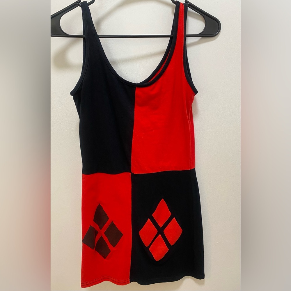 DC Comics Harley Quinn Red and Black Sleeveless Dress